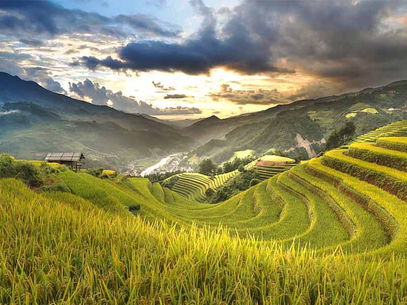 Ha Giang Tour 3 Days 2 Nights (Morning Bus -  Small Group Tour)