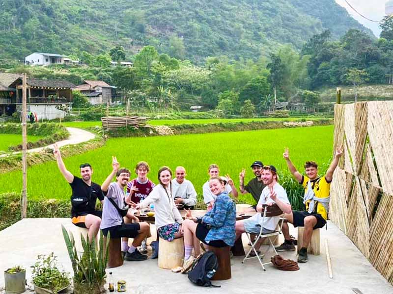 Ha Giang Tour 4 Days 4 Nights (Night Bus -  Small Group Tour)