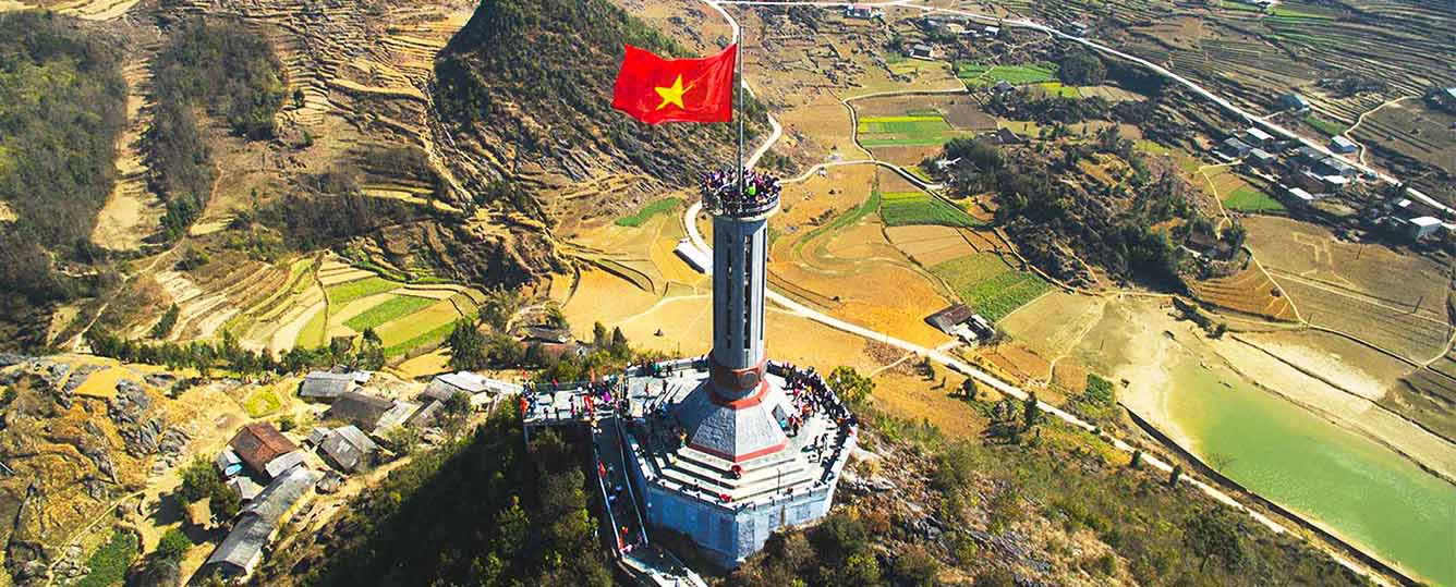 Ha Giang Tour 2 Days 2 Nights (Night Bus -  Small Group Tour)